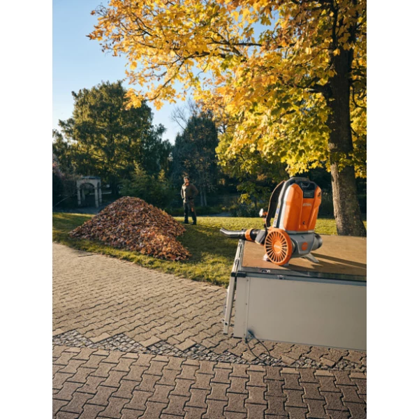 Stihl BGA 300 - Image 3